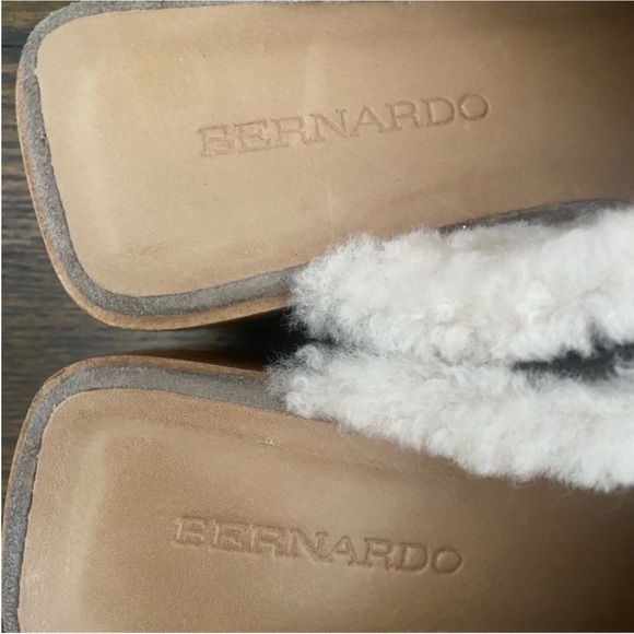 Bernardo Sky Suede Shearling Clogs Mules in Dusk - Picture 8 of 9